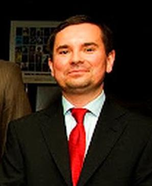 Czy konsul w Sztokholmie Grzegorz Jagielski pomoże zakończyć niemal 3-letni dramat Polki? Kobieta nie wie czy przywieziono ze Szwecji w trumnie jej zmarłego męża Roberta Marcinkowskiego czy kogoś innego?!