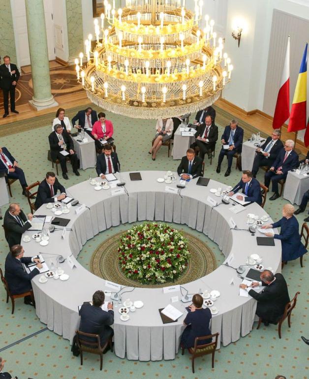 W Koszycach na Słowacji szczyt Prezydentów państw Dziewiątki Bukaresztańskiej. Z udziałem szefa NATO